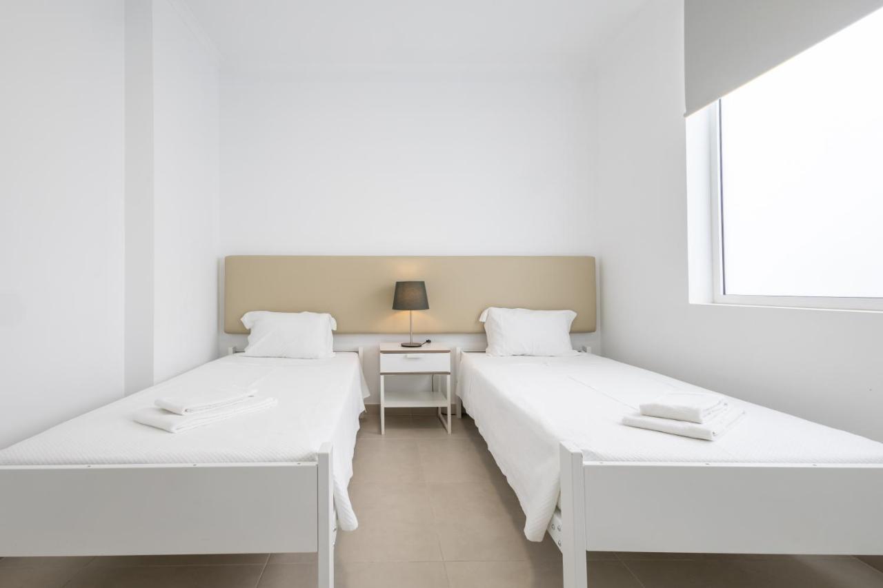 Dunas Hostel & Guesthouse アルヴォル エクステリア 写真