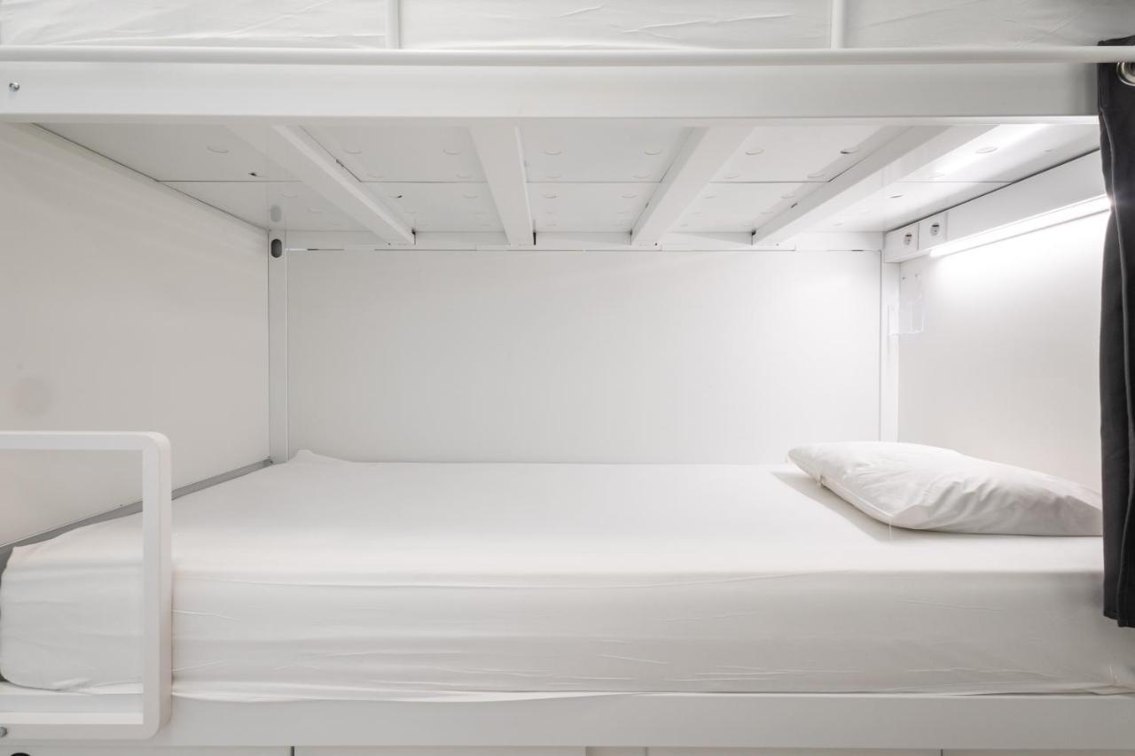 Dunas Hostel & Guesthouse アルヴォル エクステリア 写真